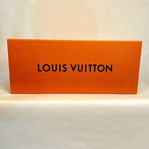 LOUIS VUITTON PERFUME BOX COMPLETE WITH PERFUME TUBE & BOX UNUSED GIFT CARD AND - Picture 2 of 11